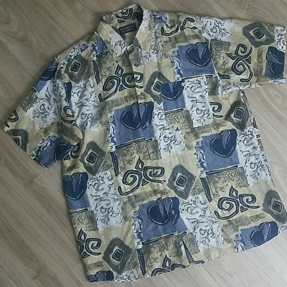 Roundtree & Yorke Silk Shirt Size Large